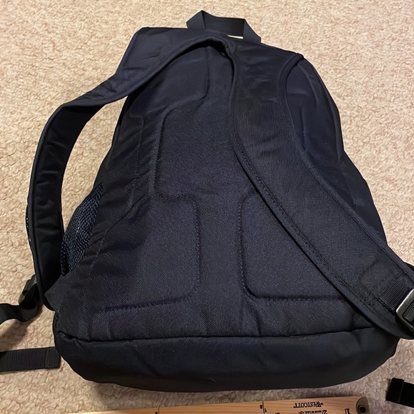 Puma backpack - Picture 3 of 6